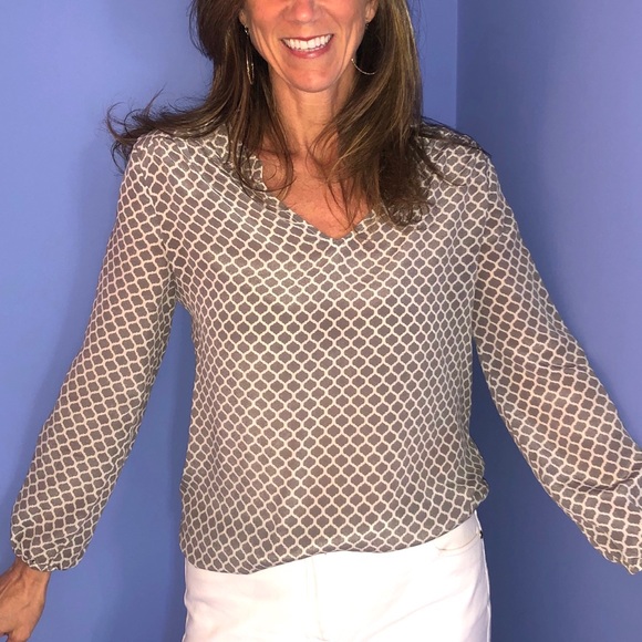 Ellie Kai Tops - Ellie Kai “Elise” blouse